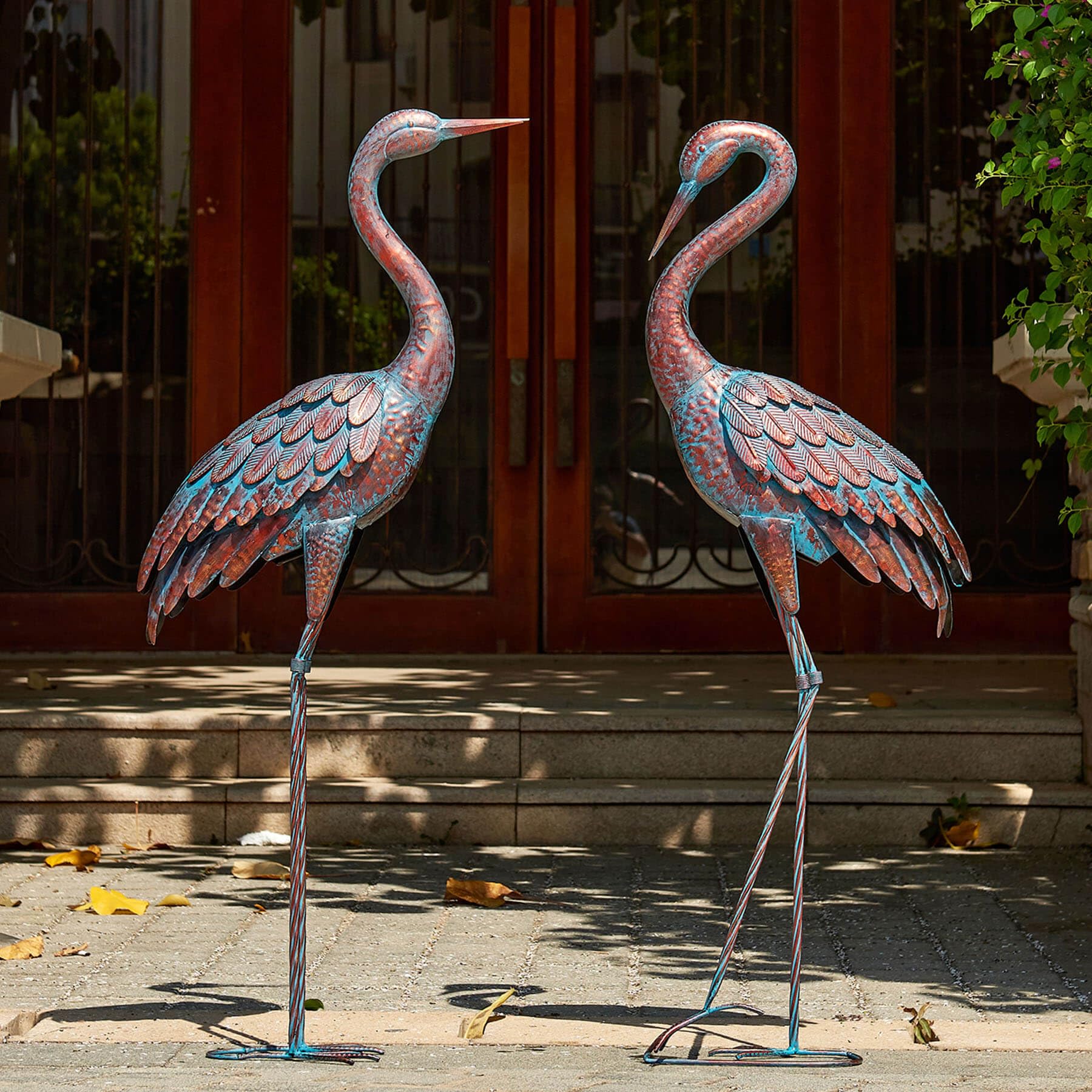 Outdoor Metal Crane Sculpture Set - Elegant Garden Art Decor